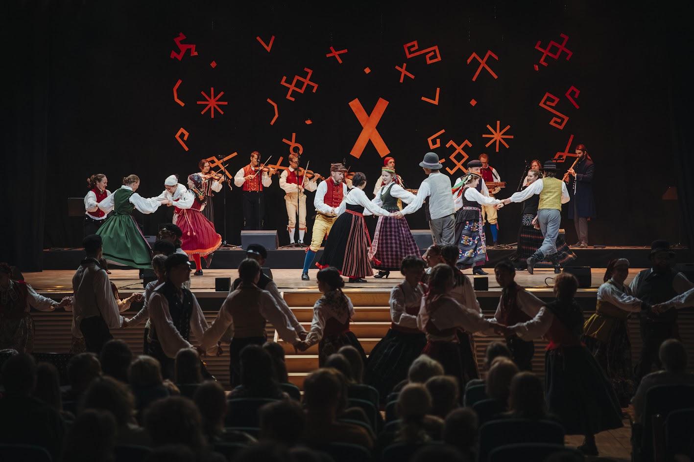 X Tartu Folk: Galakontsert Vanemuises; Foto: Peeter Paaver 